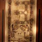 Seguono nel secondo foglio gli angeli del giudizio universale, il tetramorfo (una figura a mezzobusto con quattro ali che rappresenta i quattro evangelisti) attorniato da cherubini e una grande �E� decorata nelle cui aste si leggono le altre sei lettere della parola Exultet